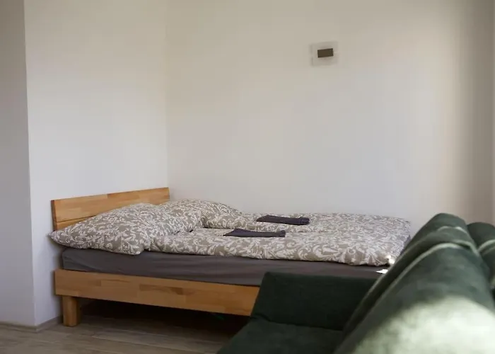 Rooftop With Balcony & Ac Apartamento Viena